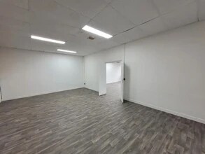 8 Allée Du Closeau, Noisy-le-Grand to rent Interior Photo- Image 2 of 5