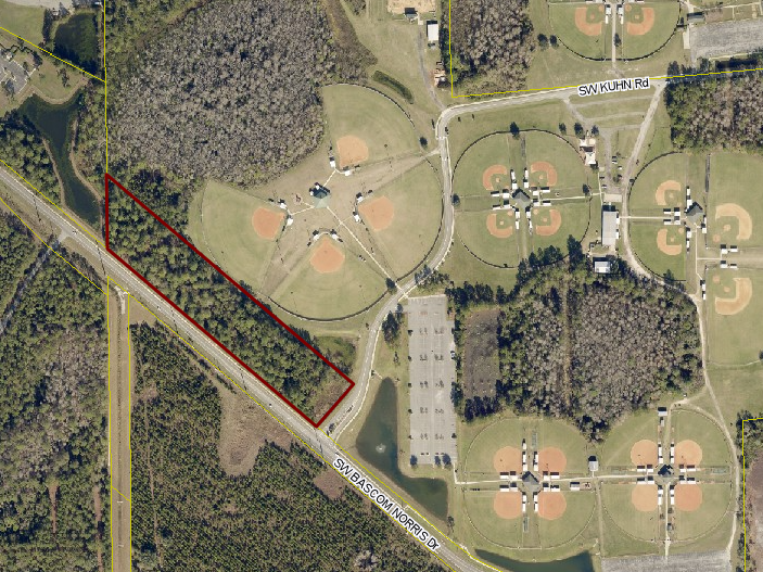 SW Bascom Norris dr, Lake City, FL for sale - Building Photo - Image 1 of 4