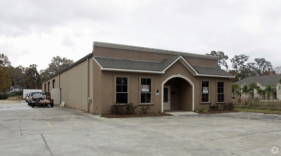 38390 LA Hwy 42, Prairieville, LA for sale - Primary Photo - Image 1 of 1