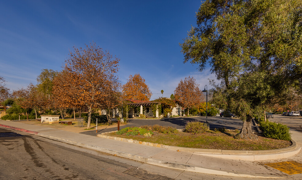 110 W Ojai Ave, Ojai, CA for sale - Building Photo - Image 2 of 15