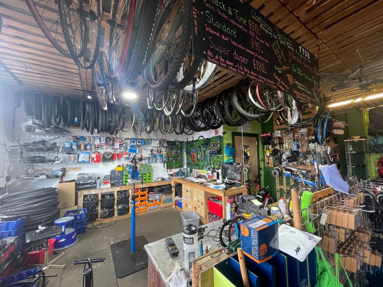 1-7 Granish Way, Aviemore to rent - Interior Photo - Image 2 of 4