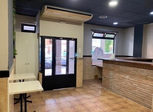Retail in Alcalá de Henares, Madrid to rent Interior Photo- Image 1 of 5