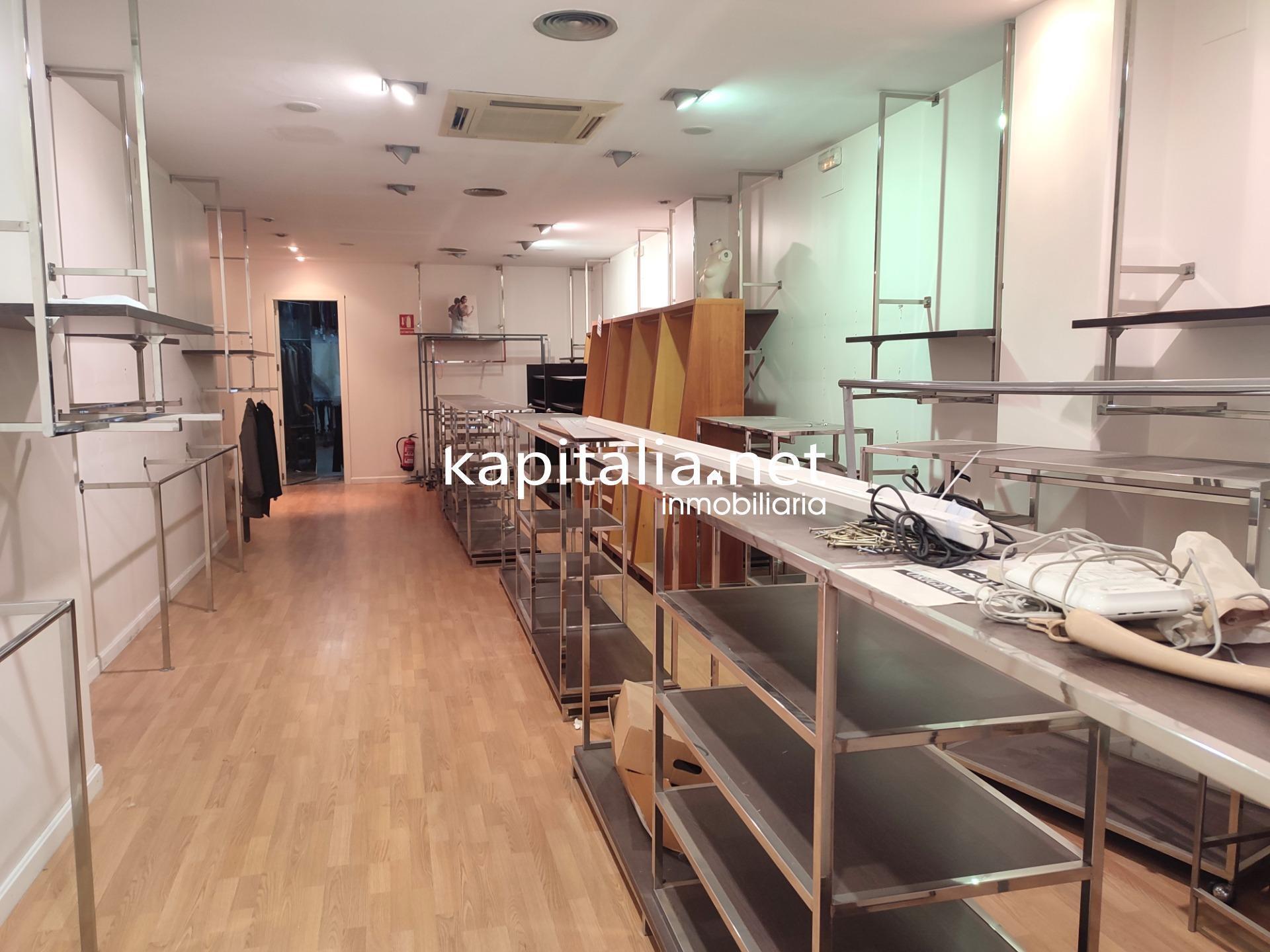 Retail in Ontinyent, Valencia for sale Building Photo- Image 1 of 4
