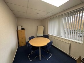 Banbury Rd, Chipping Norton to rent Interior Photo- Image 2 of 2