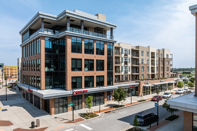 More details for W 87th St Pky, Lenexa, KS - Mixed-use to Rent