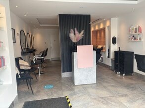 38 Stewart St, Milngavie to rent Interior Photo- Image 2 of 5