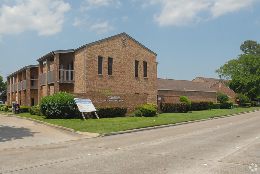 12739 Woodforest Blvd, Houston, TX for sale - Primary Photo - Image 1 of 1