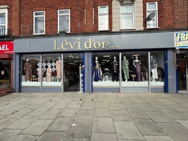 184-188 Burnt Oak Broa, Harrow to rent Building Photo- Image 1 of 3