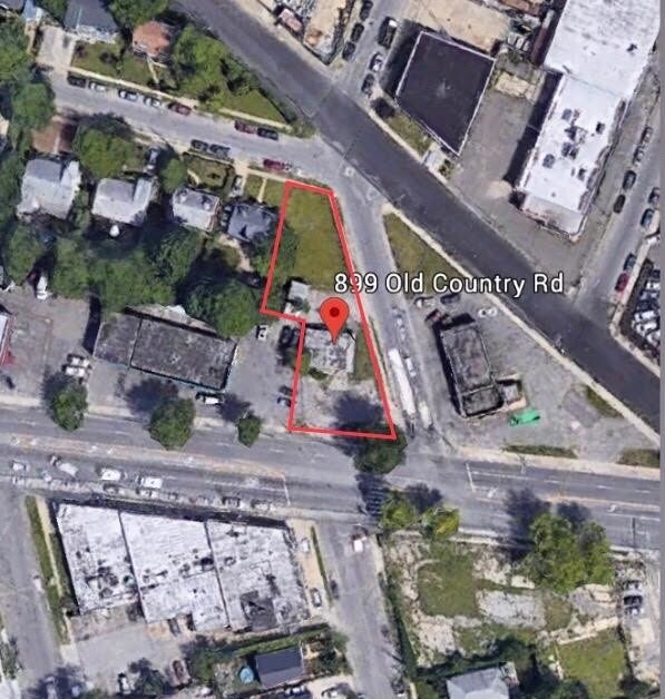 899 Old Country Rd, Westbury 11590 UK