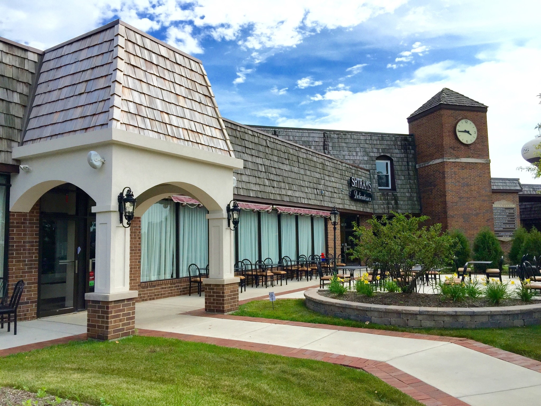 321-395 E Dundee Rd, Wheeling, IL to rent Building Photo- Image 1 of 16