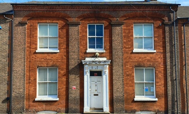 More details for 101 Park St, Luton - Office to Rent