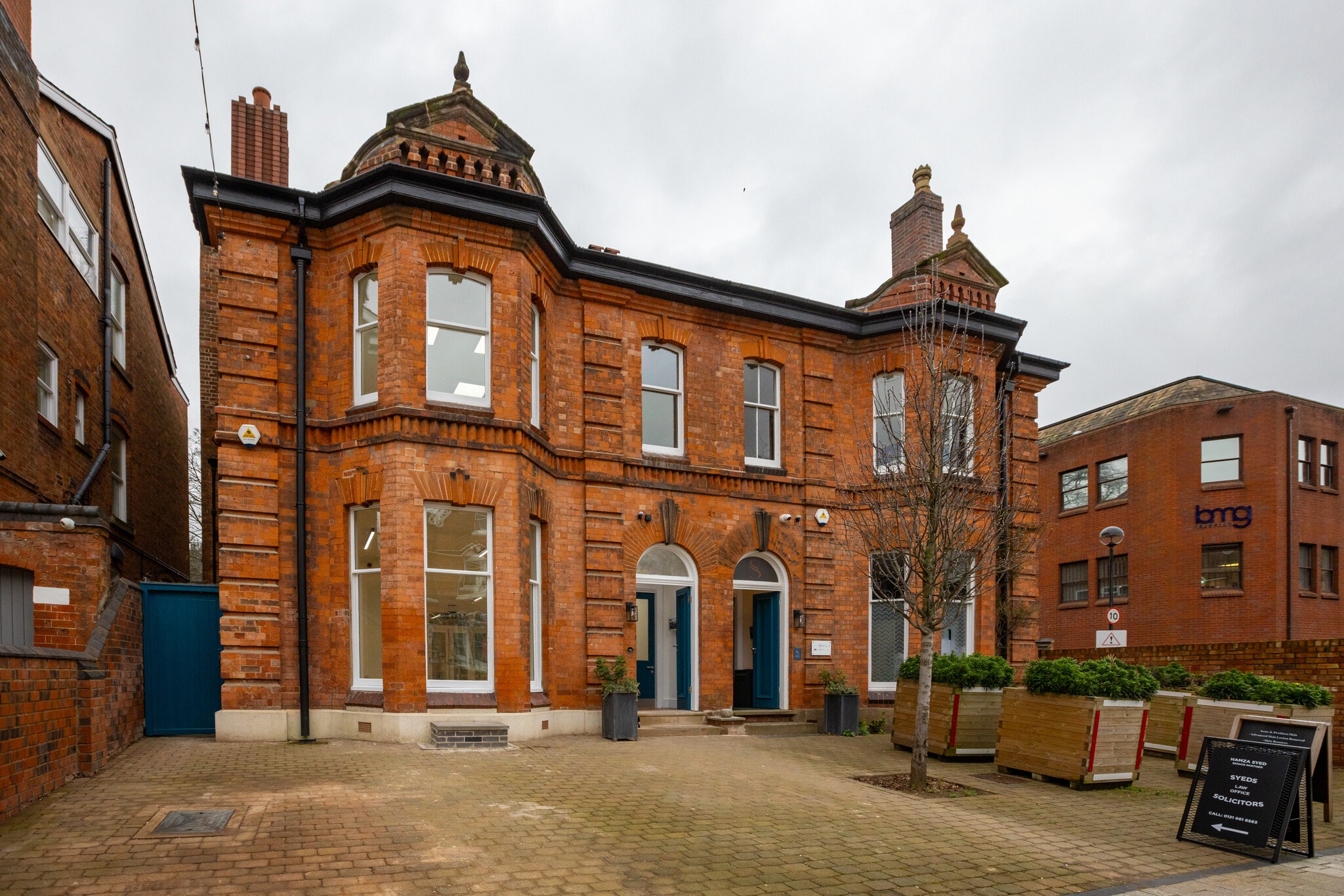 2 Greenfield Cres, Birmingham to rent Building Photo- Image 1 of 1
