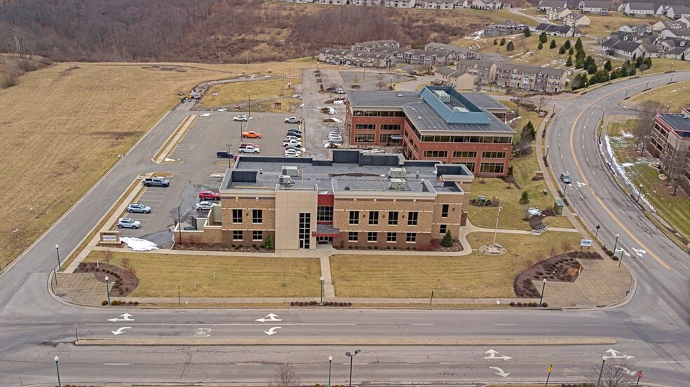 100 Market Pl, Bridgeport, WV for sale - Primary Photo - Image 1 of 1