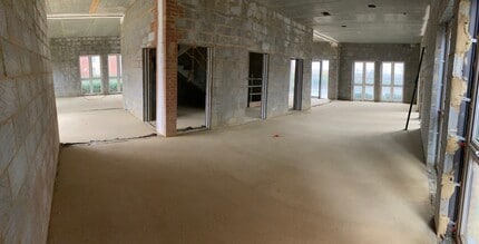 Brambling Ave, Ashford to rent Building Photo- Image 1 of 2