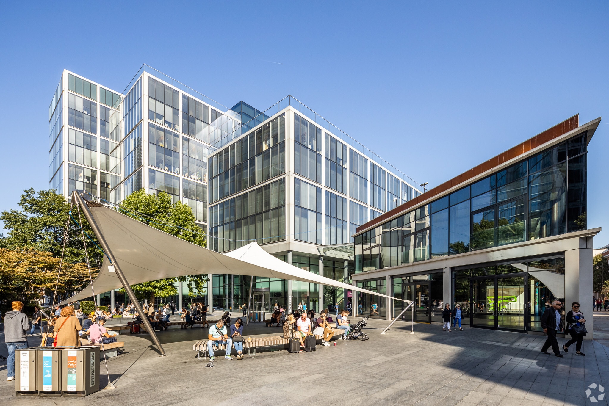 1-10 Bishops Sq, London for sale Building Photo- Image 1 of 1