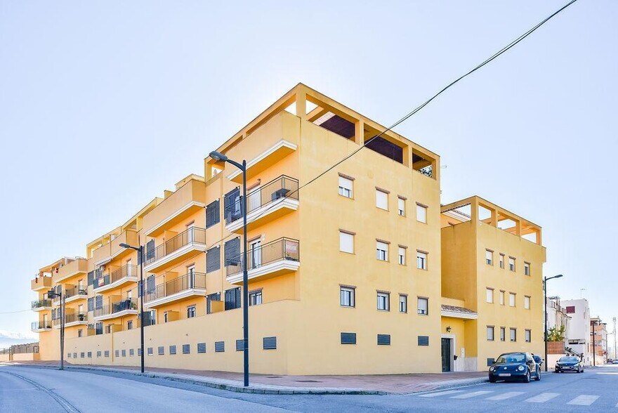 Retail in Atarfe, Granada for sale - Building Photo - Image 1 of 27