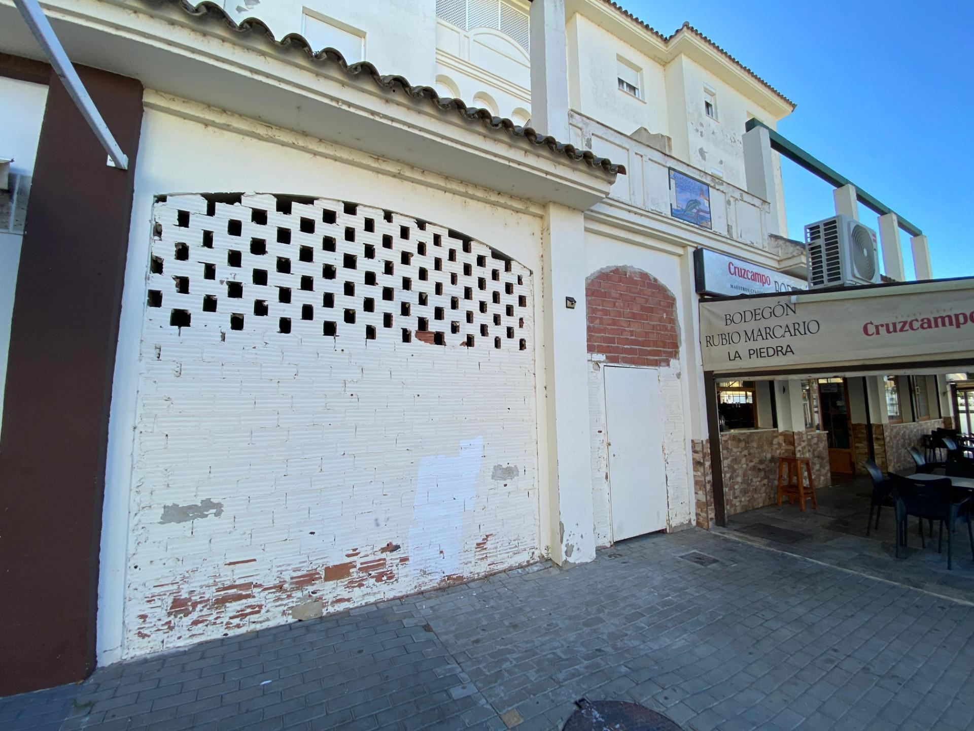 Retail in Chipiona, Cádiz for sale Building Photo- Image 1 of 9