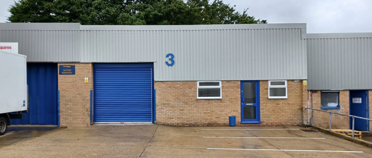 11-17 Horatius Way, Croydon to rent Building Photo- Image 1 of 3