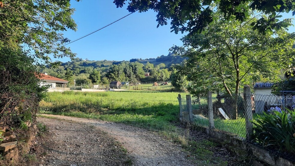 Camín del Pioyu, S/N, Gijón, Asturias for sale - Building Photo - Image 3 of 18