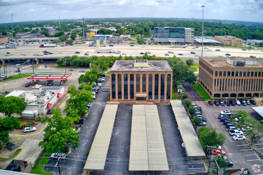 9235 Katy Fwy, Houston, TX for rent - Aerial - Image 2 of 8