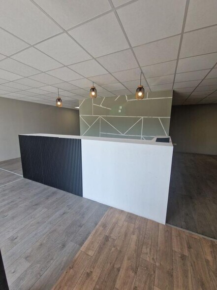 55 Rue Antonin Georges Belin, Argenteuil to rent - Interior Photo - Image 2 of 13