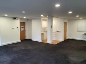 219 Long Ln, London to rent Interior Photo- Image 2 of 3