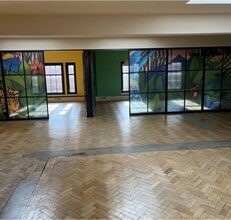 32 Pocklingtons Walk, Leicester to rent Interior Photo- Image 2 of 2