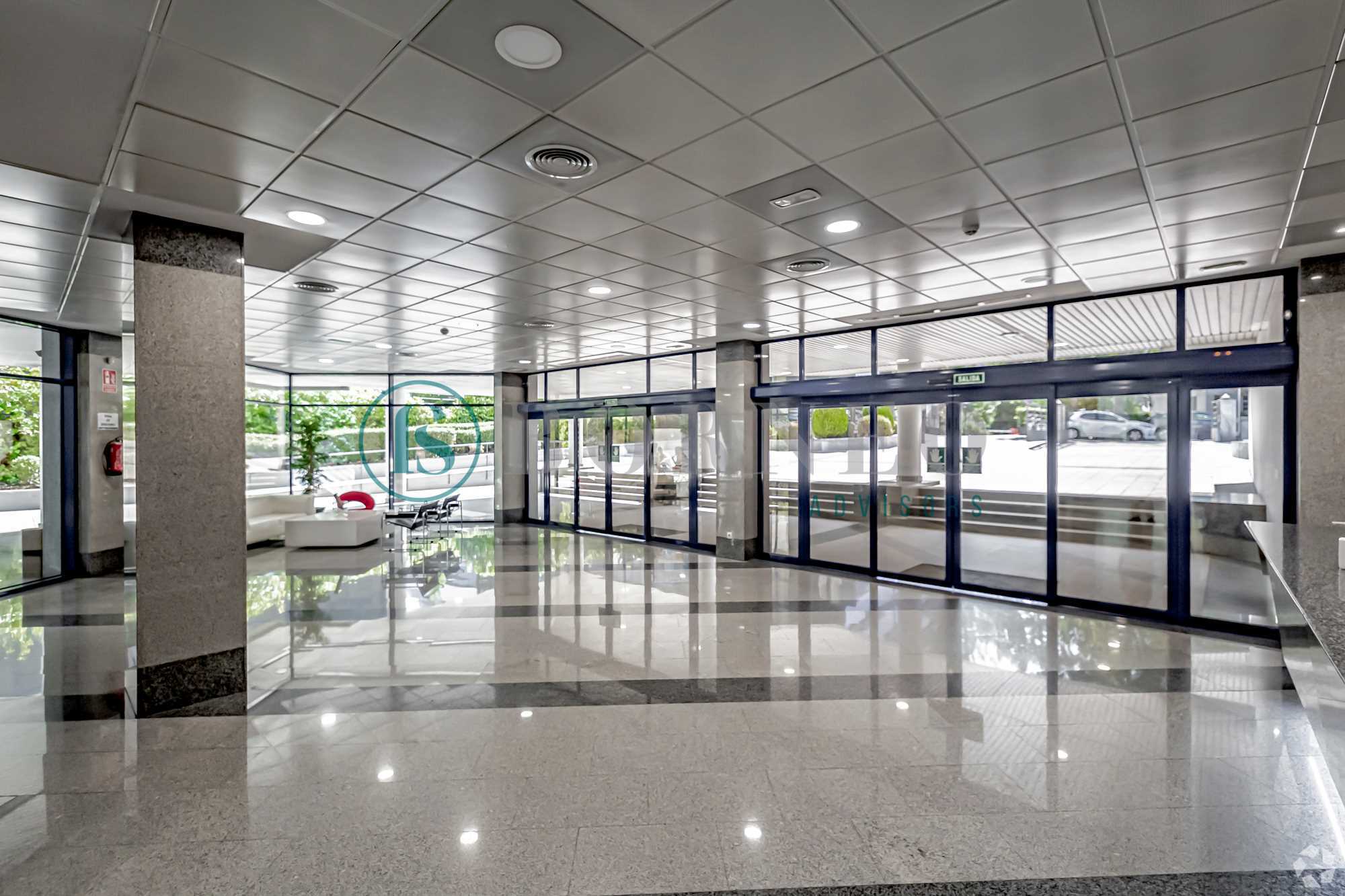 Calle de Emilio Vargas, 1, Madrid, Madrid to rent Interior Photo- Image 1 of 36