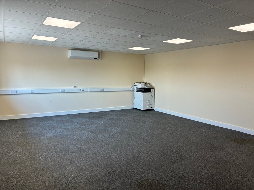 4 & 5 Tansley Business Park, King's Lynn, NFK - Unit 4 & 5 -  - Interior Photo - Image 2 of 2