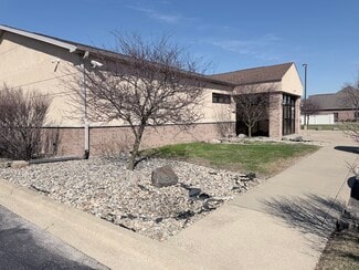 More details for 150 N Prairie View Dr, Manteno, IL - Retail for Sale