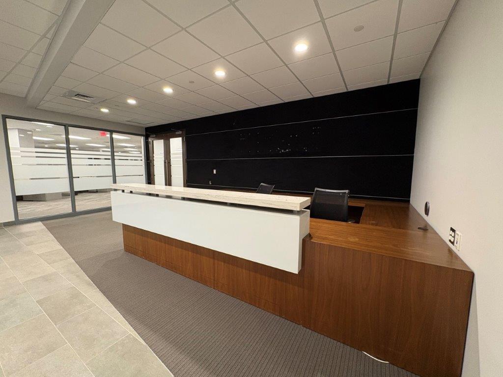 199 Scott Swamp Rd, Farmington, CT to rent Building Photo- Image 1 of 9