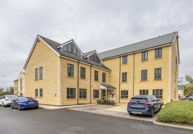 More details for 16 Tetbury Rd, Cirencester - Co-working to Rent