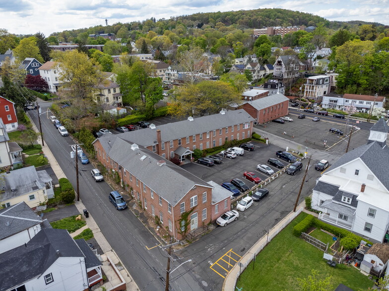 9-15 Mill St, Nyack, NY for rent - Building Photo - Image 3 of 22