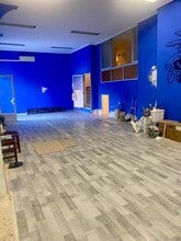 Retail in Fuenlabrada, Madrid to rent Interior Photo- Image 2 of 14