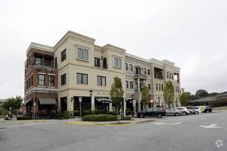 350 Town Center Ave, Suwanee, GA for rent Primary Photo- Image 1 of 31