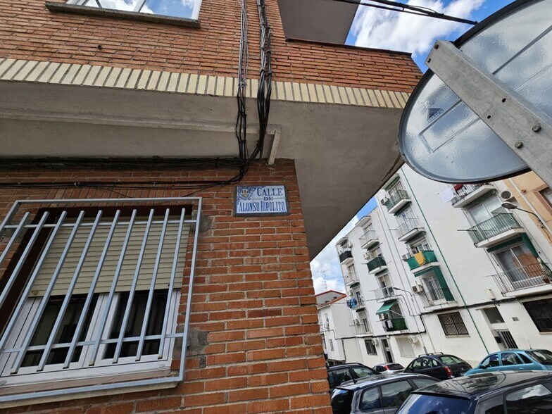 Calle Alonso Hipólito, Plasencia, Cáceres for sale - Building Photo - Image 2 of 3