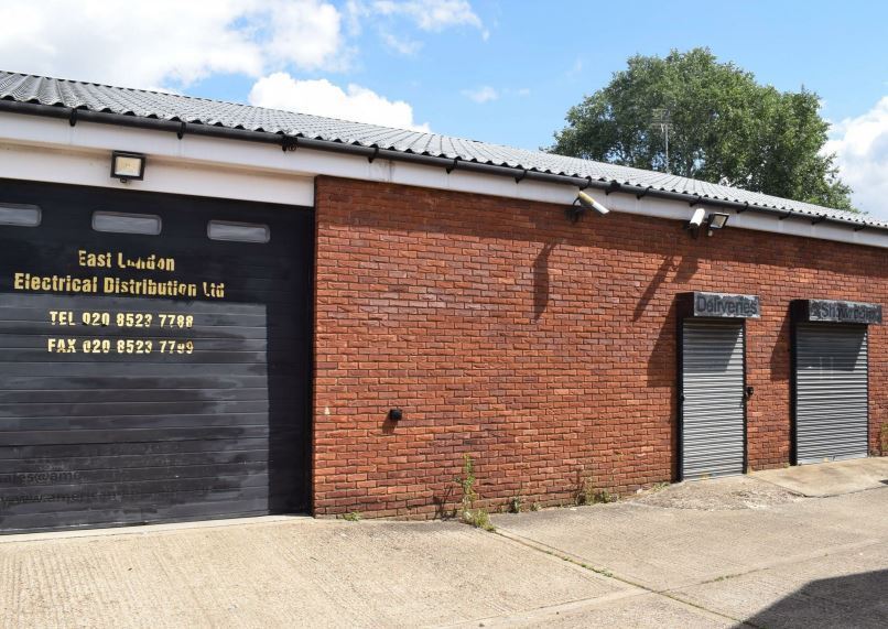 52 Larkshall Rd, London for sale - Building Photo - Image 1 of 1