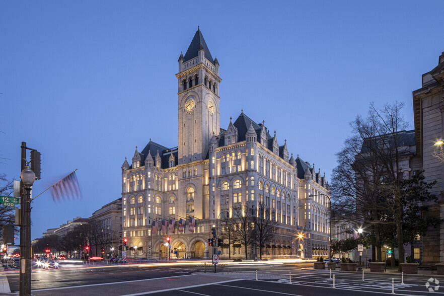 1100 Pennsylvania Ave NW, Washington, DC for sale - Primary Photo - Image 1 of 1