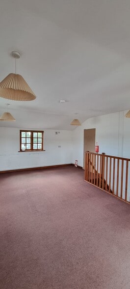 Dishforth Rd, Ripon to rent - Interior Photo - Image 3 of 6