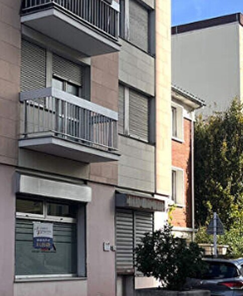 17 Rue Guillot, Montrouge to rent - Building Photo - Image 1 of 5