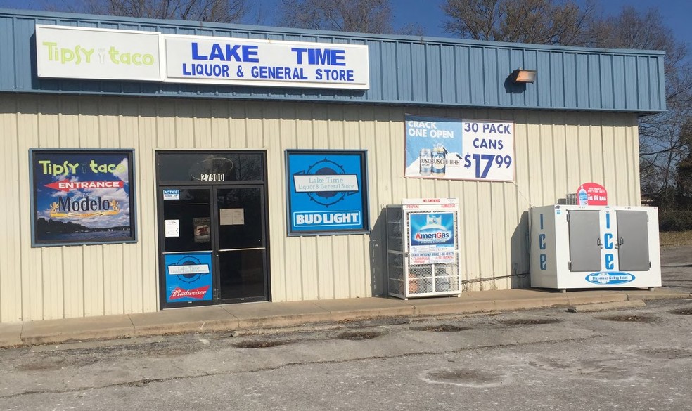 27900 E Colbern Rd, Lake Lotawana 64086 UK