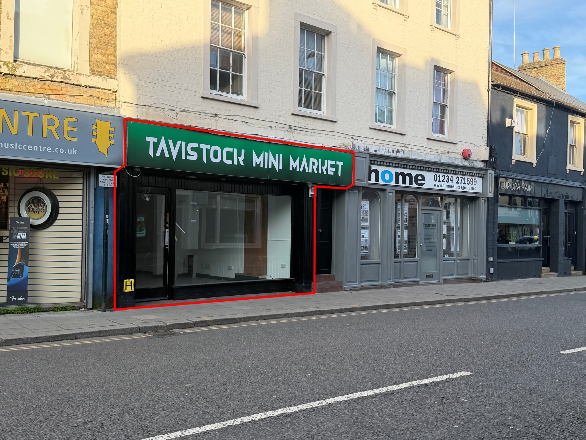 33 Tavistock St, Bedford to rent Interior Photo- Image 1 of 2