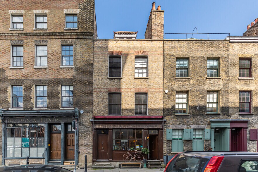 5 Fournier St, London for sale - Primary Photo - Image 1 of 1