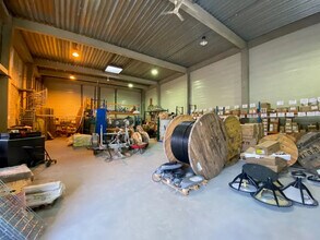 112 Quai De Bezons, Argenteuil to rent Interior Photo- Image 2 of 9