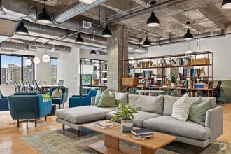 711 Navarro St, San Antonio, TX to rent Interior Photo- Image 1 of 19