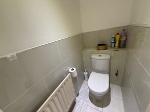 28 All Saints Rd, Northfleet to rent Interior Photo- Image 1 of 6