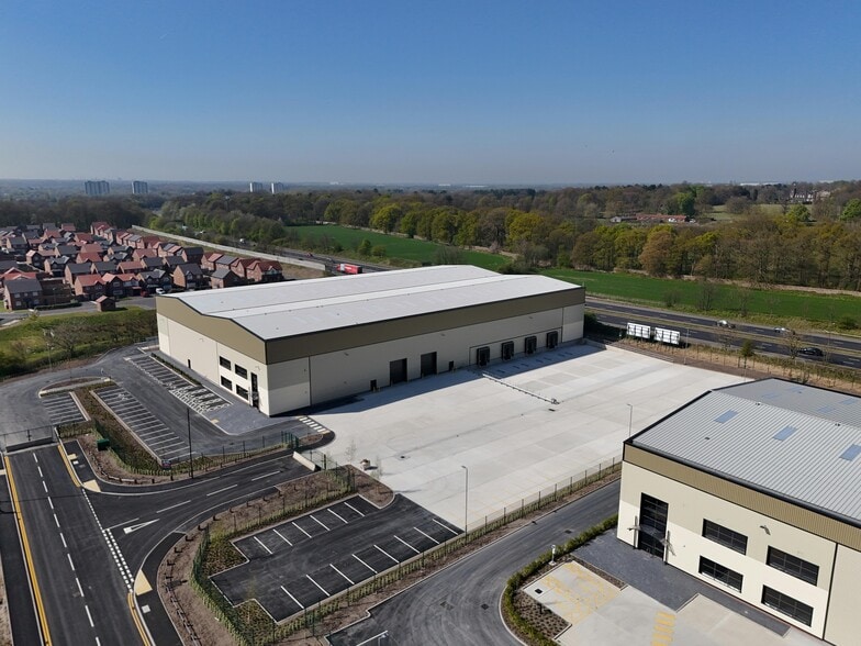 Knowsley Ln, Liverpool to rent - Building Photo - Image 3 of 15