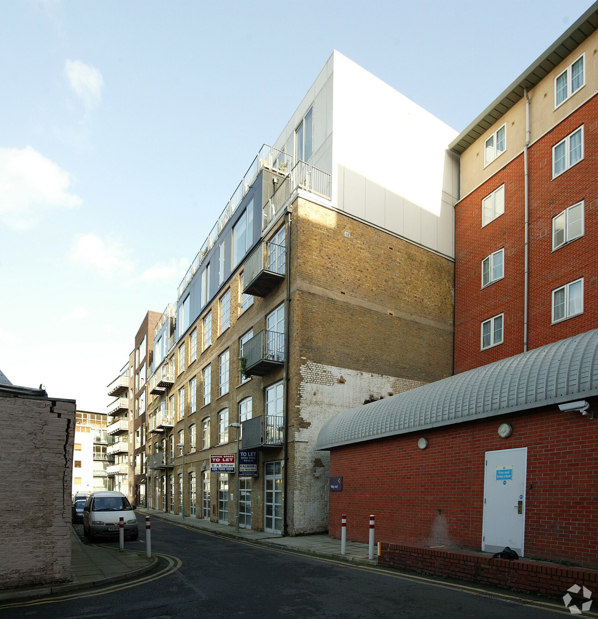 5 Archie St, London for sale Primary Photo- Image 1 of 1