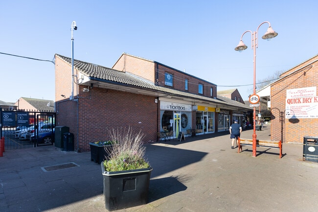 More details for Station Rd, Gillingham - Retail to Rent