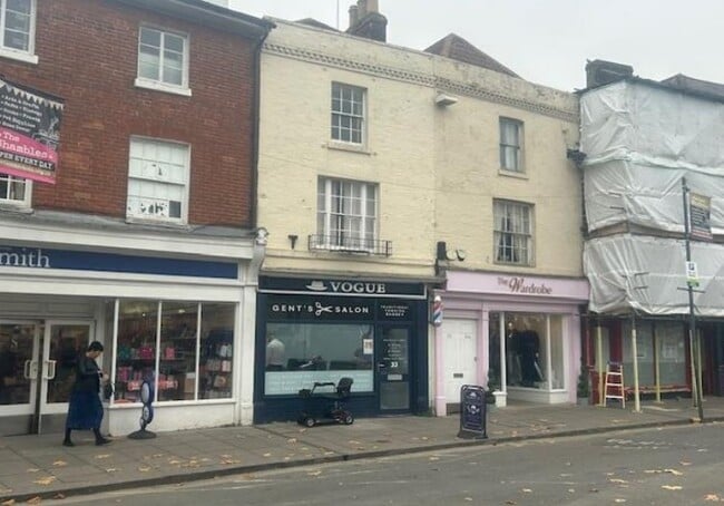 More details for 33-34 Market Pl, Devizes - Retail for Sale
